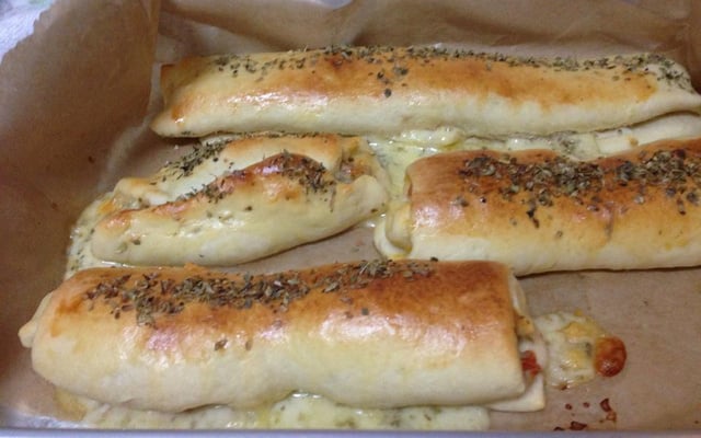 Enroladinho de presunto e queijo