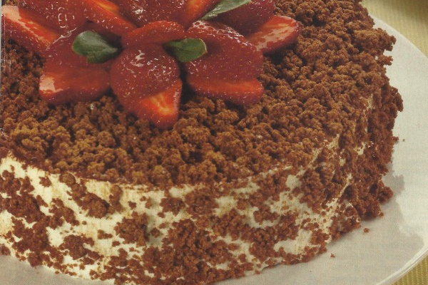 Bolo do amor de morango