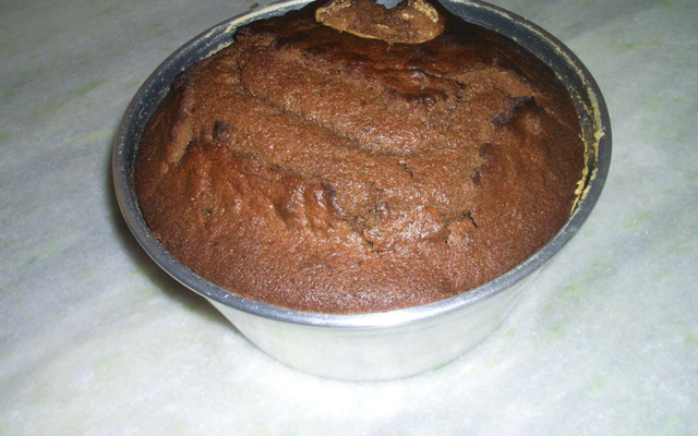 Bolo de chocolate e café