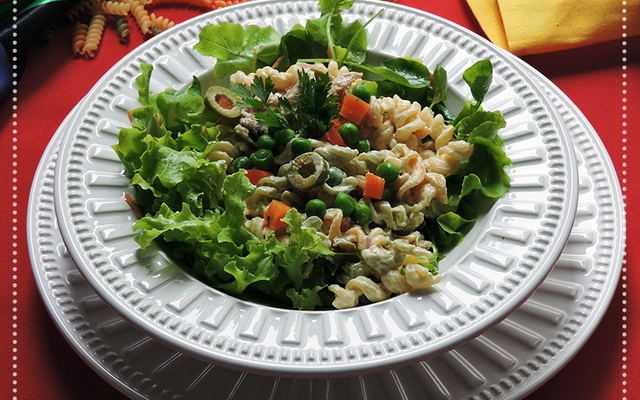 Salada de atum rapidinha da ABIMAPI