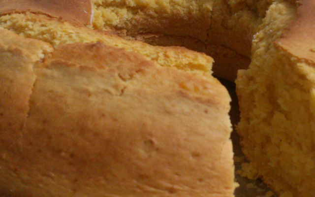 Bolo de milho rápido