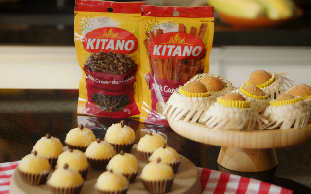 Brigadeiro de milho com cravo-da-índia e canela