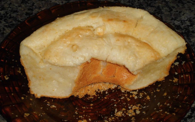 Pão de queijo em fôrma de pudim