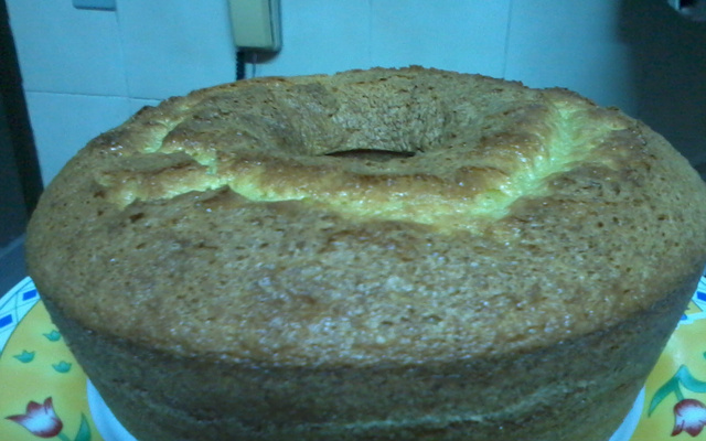 Bolo de laranja super fácil