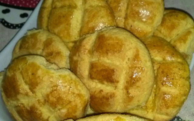 Broinha de fubá de padaria