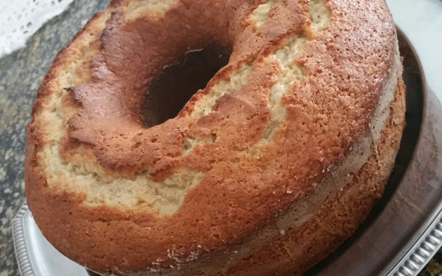 Bolo de banana com farinha de trigo