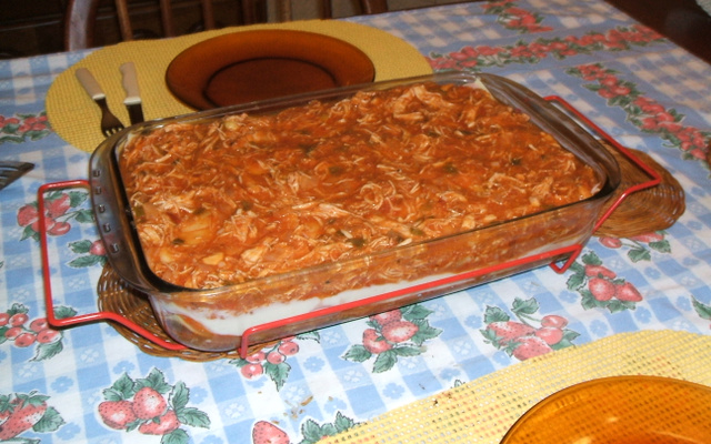 Lasanha ao molho de frango e catupiry