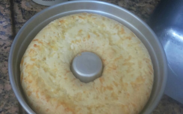 Bolo de polvilho e queijo