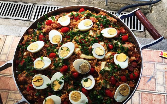 Paella caipira