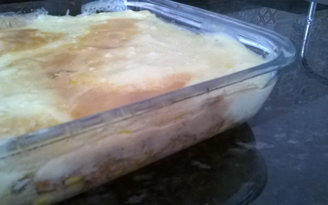 Escondidinho de mandioca com carne moída