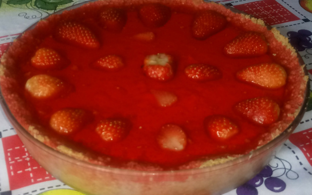 Torta gelada de morango