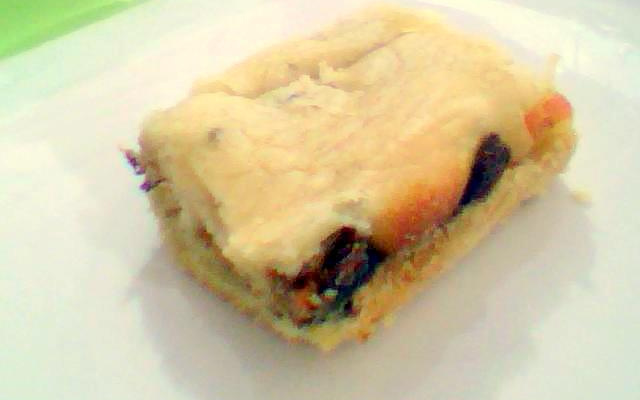Torta de sardinha com duas massas