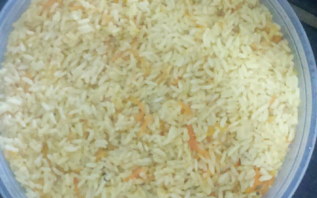 Arroz carioca (cenoura)