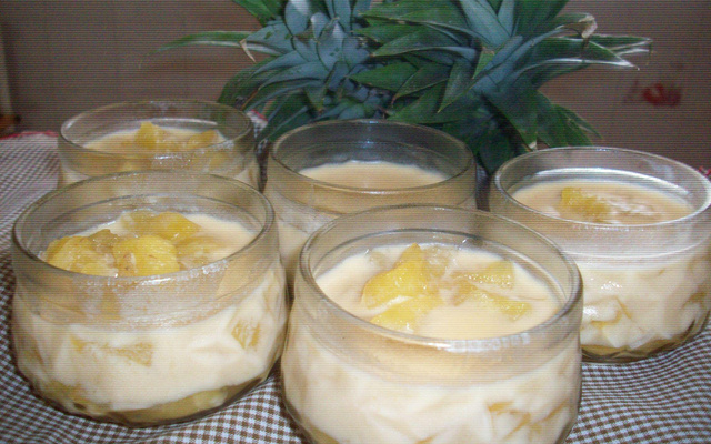 Doce de abacaxi cremoso