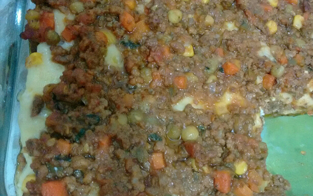 Pão quente de carne moída