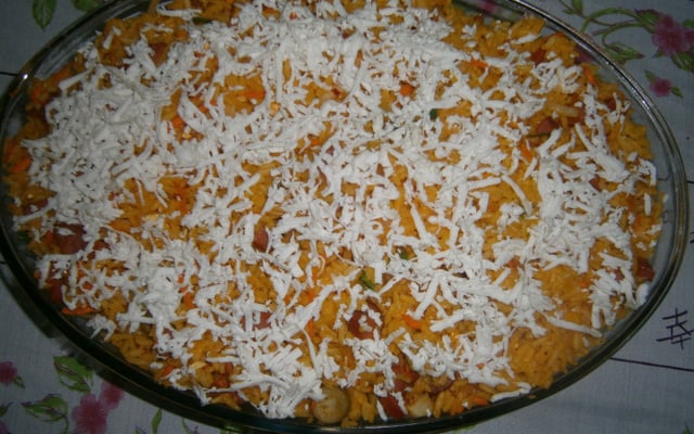 Arroz de forno fácil e barato