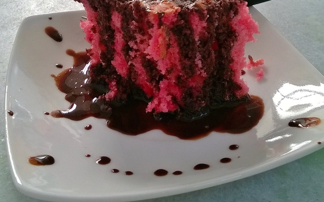 Bolo de morango fácil