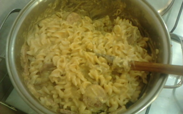 Estrogonofe de macarrão