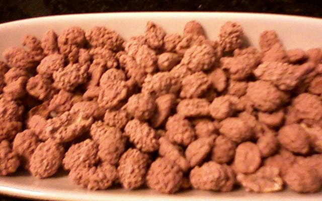 Amendoim crocante da Leca