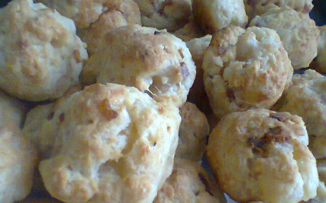 Pão de queijo com bacon