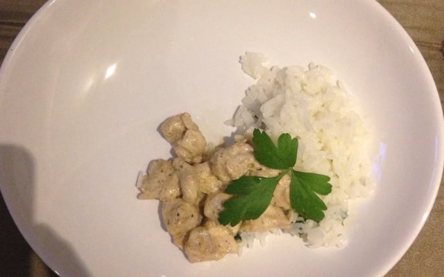 Estrogonofe de frango básico