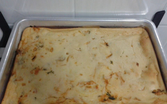 Torta cremosa de frango