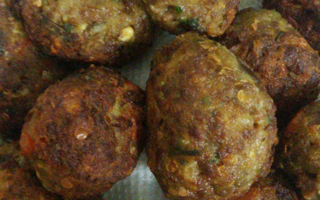 Bolinho de beringela com carne moida