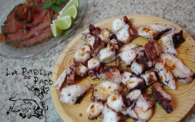 Polvo à galega (pulpo a la gallega)