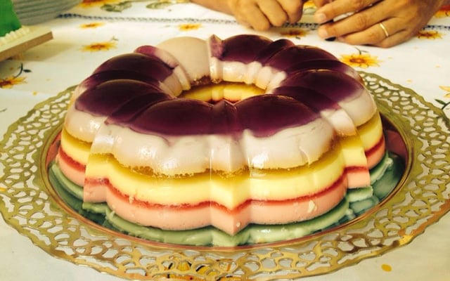 Gelatina em camadas