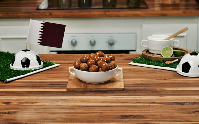 Bolinho Caramelizado (Luqaimat)