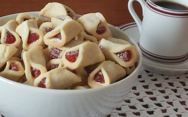 Goiabinha (beliscão de goiabada)