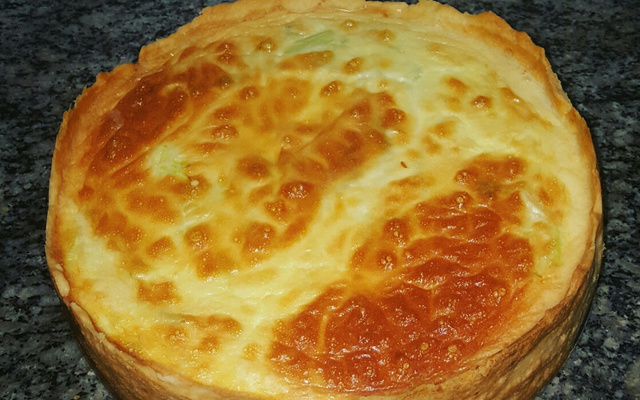 Quiche de queijo e alho poró