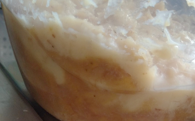 Doce de banana com creme simples