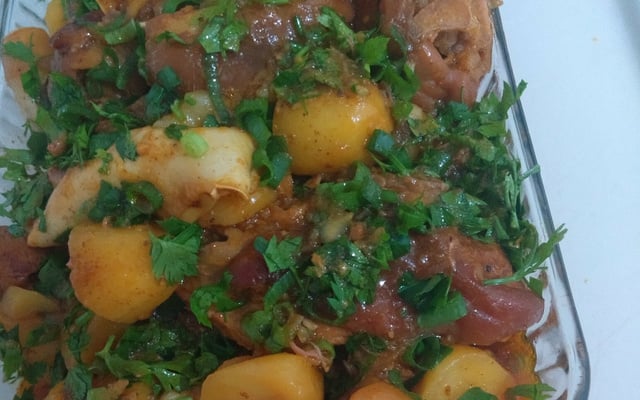 Cozido de joelho de porco