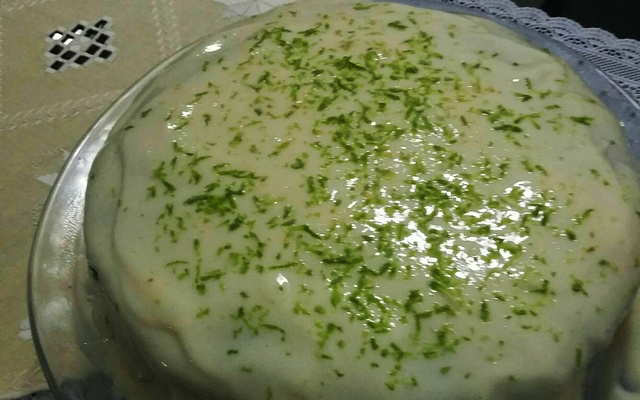 Bolo de limão