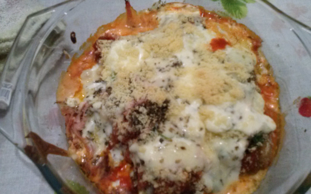 Almôndega à parmegiana (porpeta)