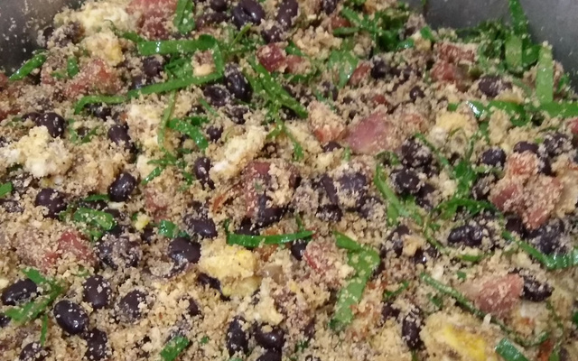 Feijão Tropeiro Montado