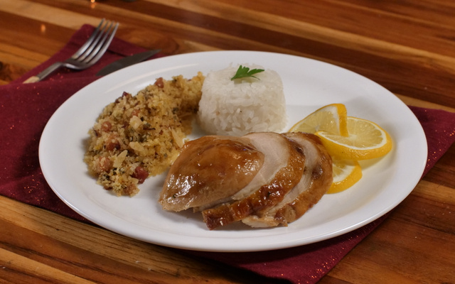 Peru recheado com farofa