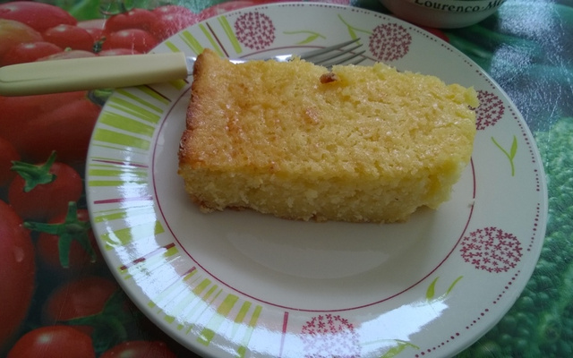 Bolo tipo queijadinha (Lúcio Cezar)