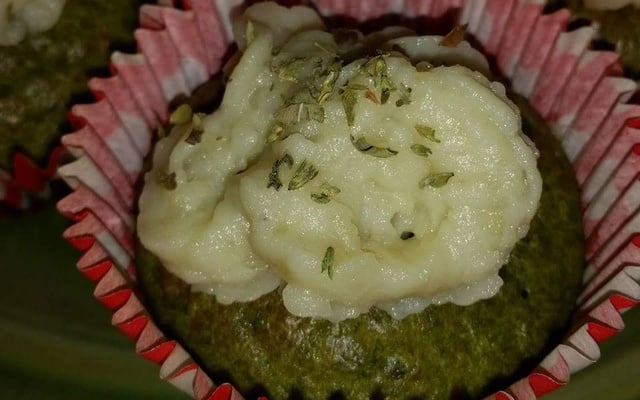 Cupcake salgado de espinafre