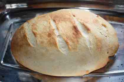 Pão caseiro simples