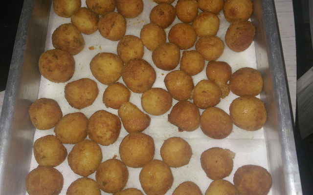 Bolinha de Queijo