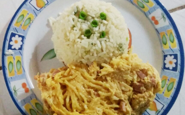 Macarronada de frango
