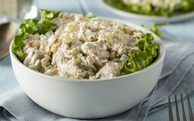 Salpicão de frango com creme de leite