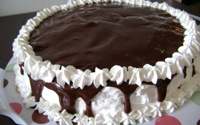 Bolo de chocolate para aniversário