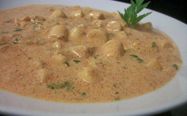 Estrogonofe de palmito com atum