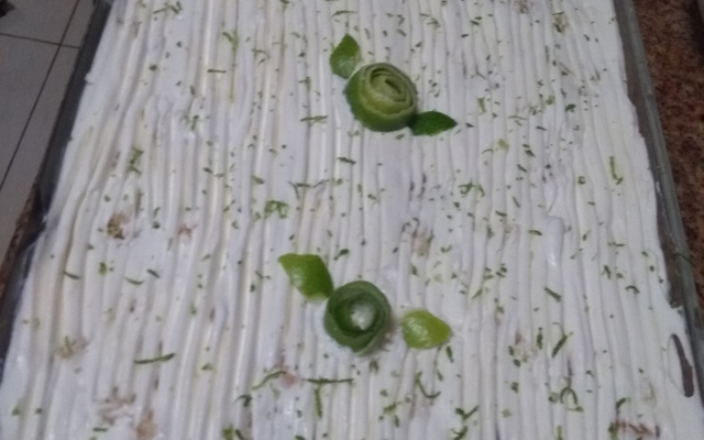 Pavê de bolo de limão