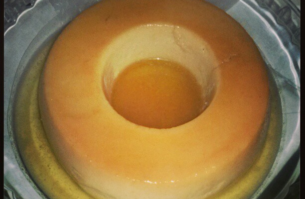 Pudim de pão com leite de coco