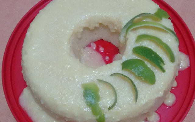 Bolo fácil de laranja/limão de micro-ondas