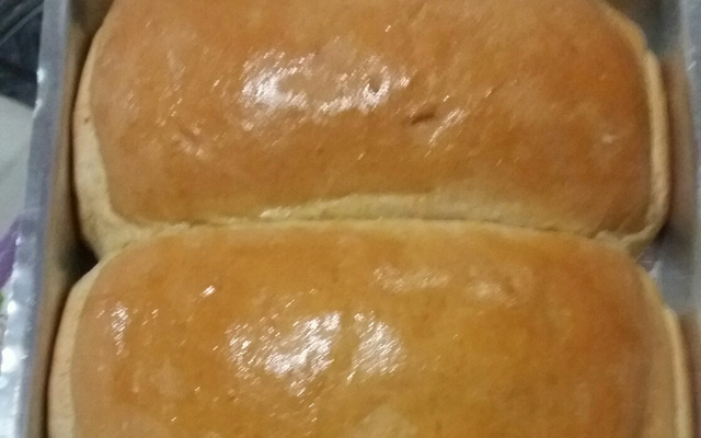 Pão caseiro simples